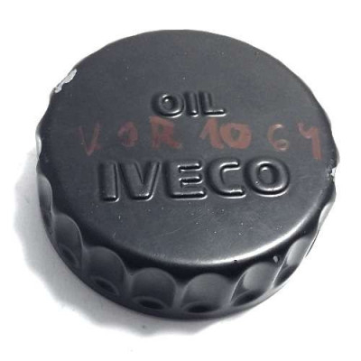 Korek wlewu oleju New Holland T8 T8. 275 300 330 360 390 T9 T9. 390 450 505 615 670 2852136 47719888 5801870517 8605614 94402932