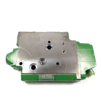 sekcja rozdzielacz hydrauliczny selektywny John Deere 6140R, 6210R, 7200R, 7215R, 7230R 7270R 8310 8330 8335 8345 8430 RE308284