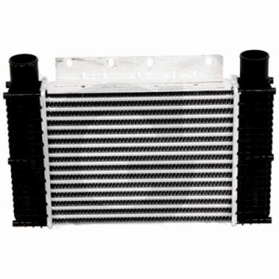 SUC3041 Intercooler chłodnica powietrza Case Farmall JX New Holland TD5.65, 5.75, 5.80, 5.85, 5.90, 5.95, 5.100, 5.105, 5.110, 5
