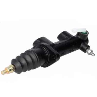 Pompka sprzęgła case CS110, CS120, CS130, CS150 133123004