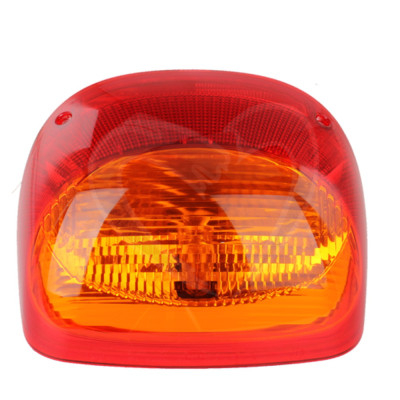 Lampa tylna John Deere
5620, 5720, 5820
6120, 6220 
6320, 6420, 6620, 6820, 6920 AL210180