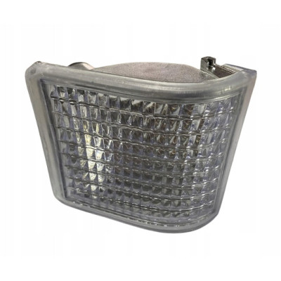 Lampa przednia boczna prawa John Deere 6100 6200 6300 6400 6800 6900 6010 6110 6210 6310 AL78178