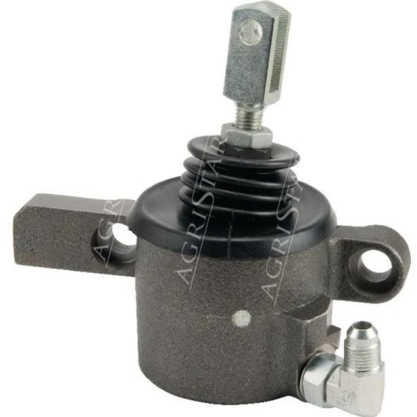 Cylinderek hamulcowy case farmall 105c 65c 85n new holland t4040f t4030n t55d tn95