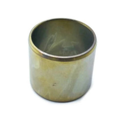 Tulejka John Deere L1146521054 1204 J1354 1404 1654 1854 J 1026R 6195M 6175M 6155M 6145M 6120M 6110M