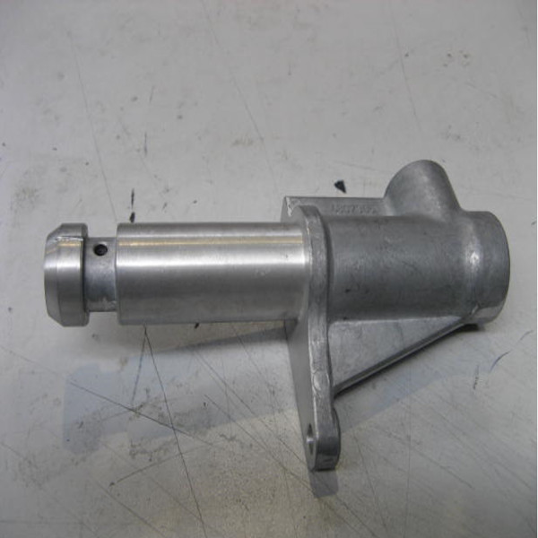 Obudowa pompy 4807305 Case JX1070N JX65 70 95 New Holland
TK76 110S DT  TN70D TK85 TN65V 100-90 TK85M  F100 100-90 DT F100