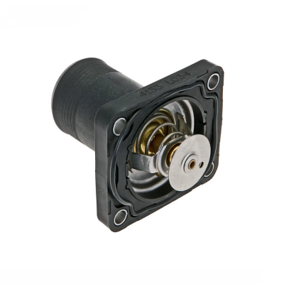 Termostat z obudową Massey Ferguson 4133L034 4225035M1 5465 6465 6475 6480 7465 Dyna-VT 7475 Dyna-VT 7480 Dyna-VT 8210 8220