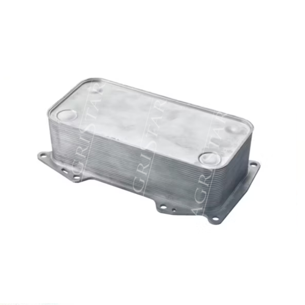 Chłodnica oleju 04900206, 04912105, 420039121 Deutz Fahr Agrotron TTV 630 5660 5665 5690 5695 - TCD2013 Volvo EC250D/E EC300D/E