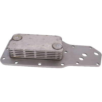 Chłodnica oleju silnika Case Maxxum 5120 580K, 580SK,
580L, 580LE, 580SLE, 580M, 580SM, 580SR 590 J921557 87416027