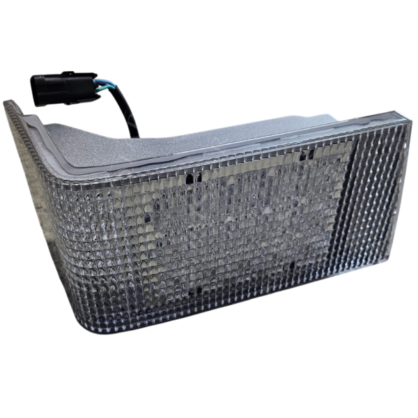 91972C2 91972C1 Lampa przednia prawa LED Case Magnum 8910 8920 8930 8940 8950 7110 7120 7130 7140 7150 7210 7220 7230 7240 7250