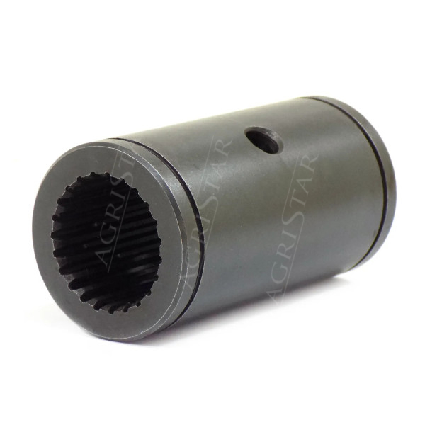 H133231 Łącznik półosi tuleja John Deere:

2054, 2056, 2058
2064, 2066
2254, 2256, 2258
2264, 2266