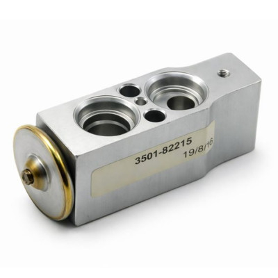 Zawór rozprężny klimatyzacji Massey Ferguson 4225 4235 4245 4255 4270 3904313M1