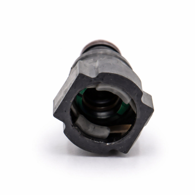 Gerader Kraftstoffanschluss 9,89 mm JCB 332/K7778 332K7778