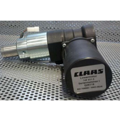 CH99-749931 Silnik elektryczny nagarniacza