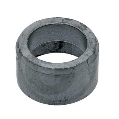 Tulejka wałka dolnego ramion New Holland:
TM 115, 120, 125, 130, 140
Fiat:
M100, M115, M135
Ford:
8160, 8260, 8360 5131745