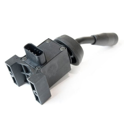 Dźwignia kontrolera zmiany przełącznik biegów/rewersu  
Case 570LXT , 570MXT , 580SN , 580SL , 580SM 580M , 580L , 580N , 590SM